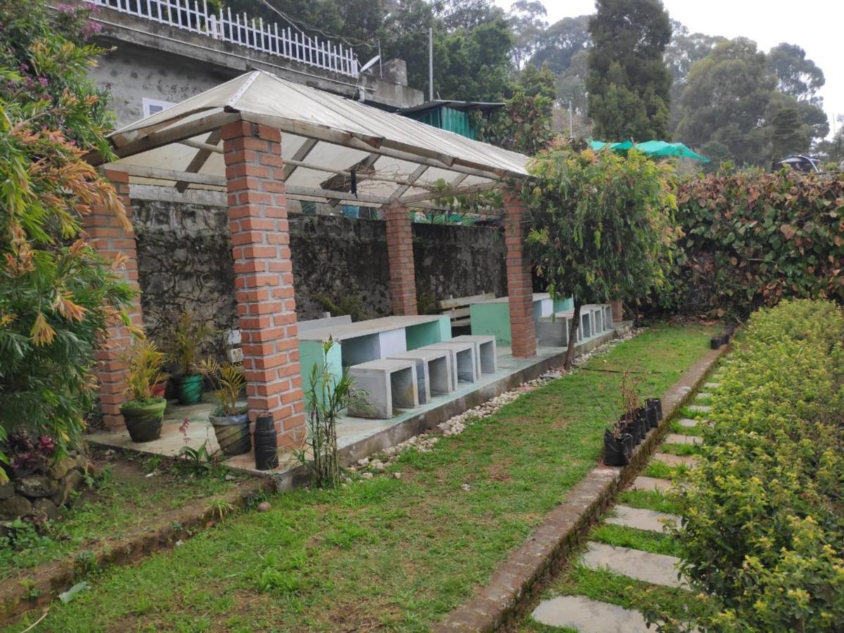 Status Hillpark Hotel Kodaikanal Exterior photo
