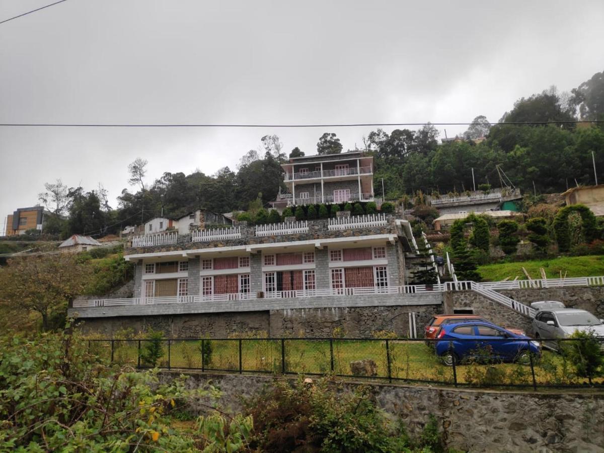 Status Hillpark Hotel Kodaikanal Exterior photo