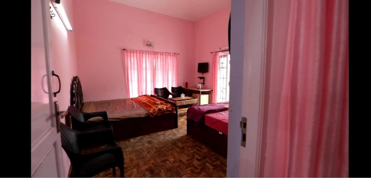 Status Hillpark Hotel Kodaikanal Exterior photo